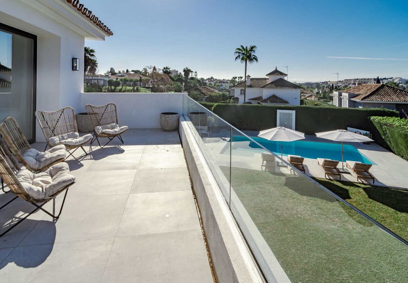 Apartment in Nueva andalucia - AD38 Luxury villa