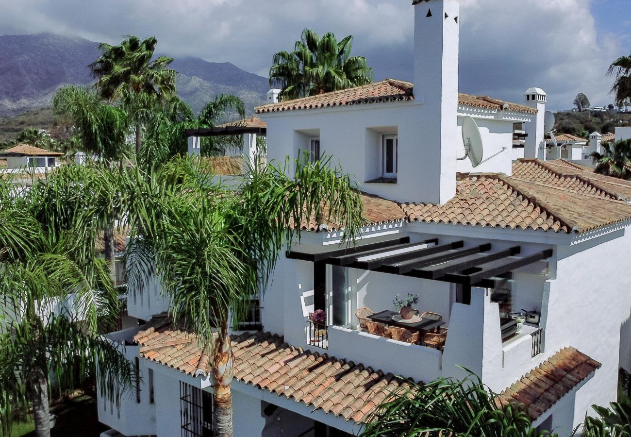 Townhouse in Nueva andalucia - Luxury holiday apartment close to Puerto Banus