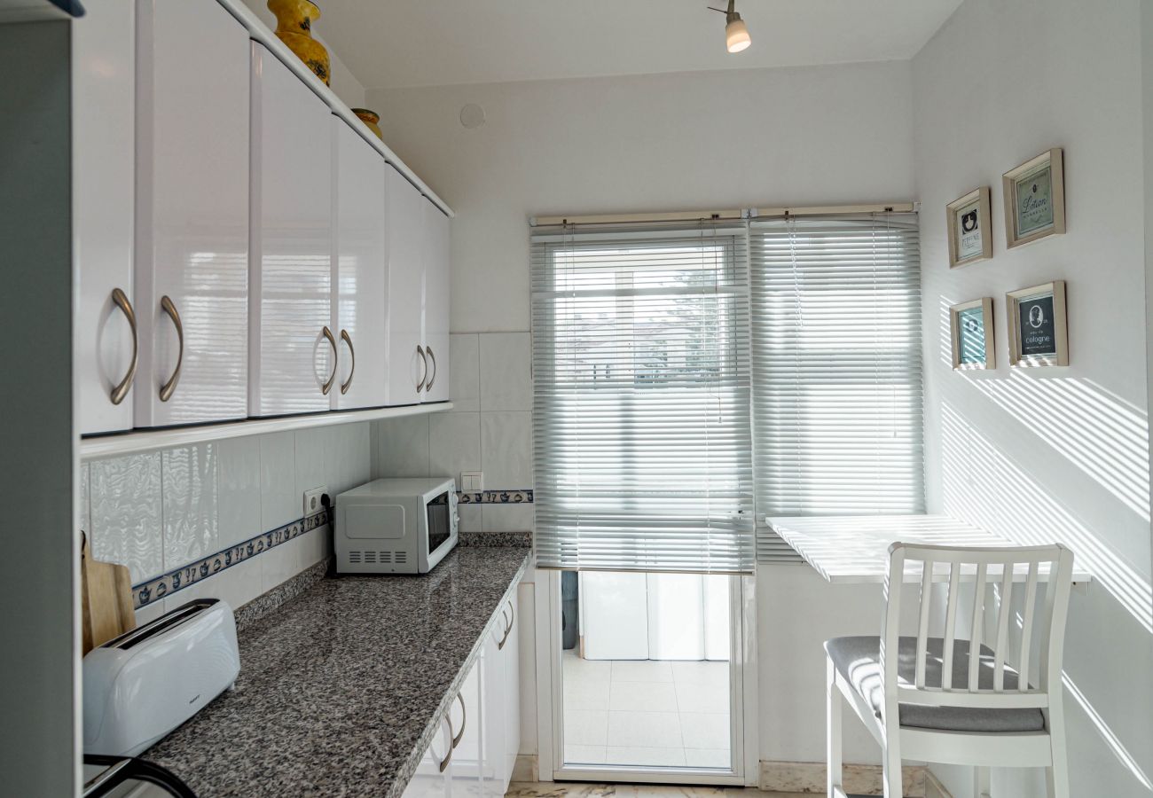 Apartment in Mijas Costa - Comfortable apartment close to beach, Marbella east