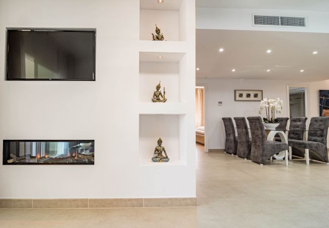 Apartment in Marbella - Casa Califa by Roomservices
