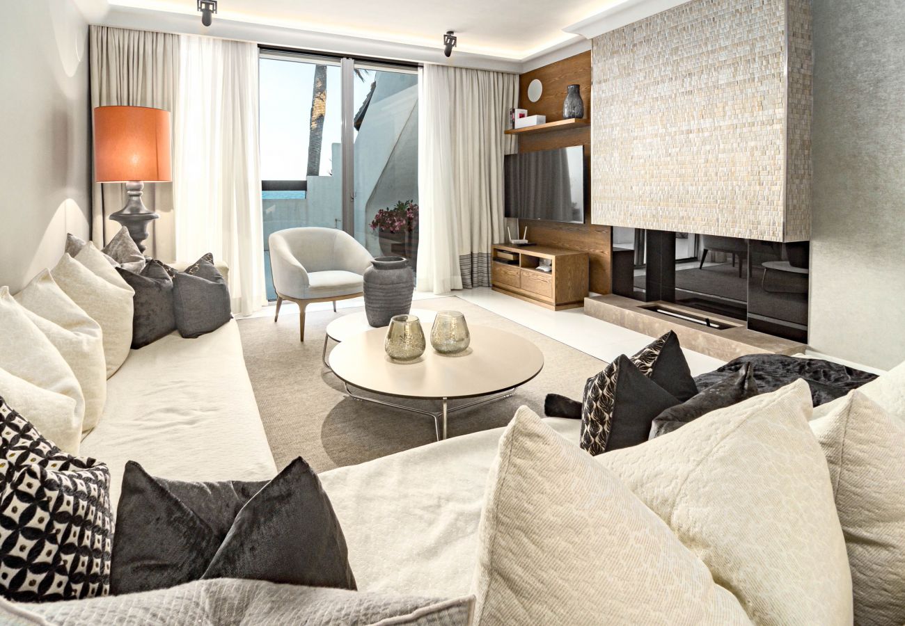 Apartment in Estepona - AB - Luxury beach flat in Estepona