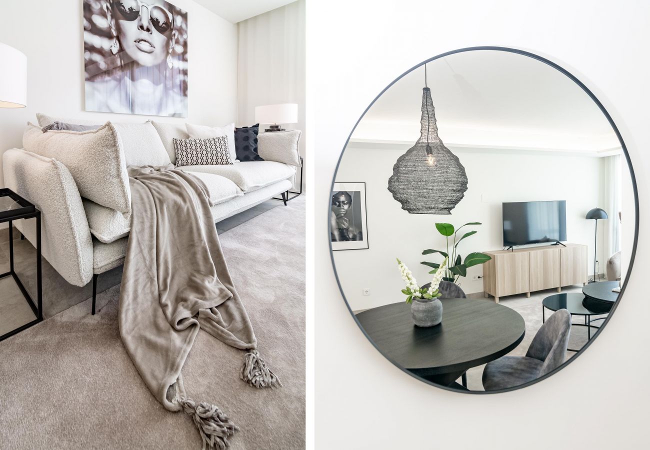 Apartment in Estepona - INF2.7E- Luxury 2 bedroom apartment Estepona 
