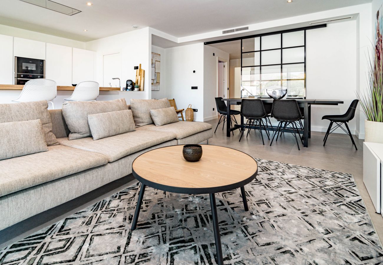 Apartment in Estepona - LAE.7BI- Spacious flat, family friendly resort 
