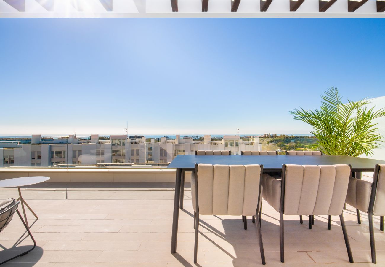 Apartment in Estepona - LM3.52B- Beautiful penthouse for couples with sea views