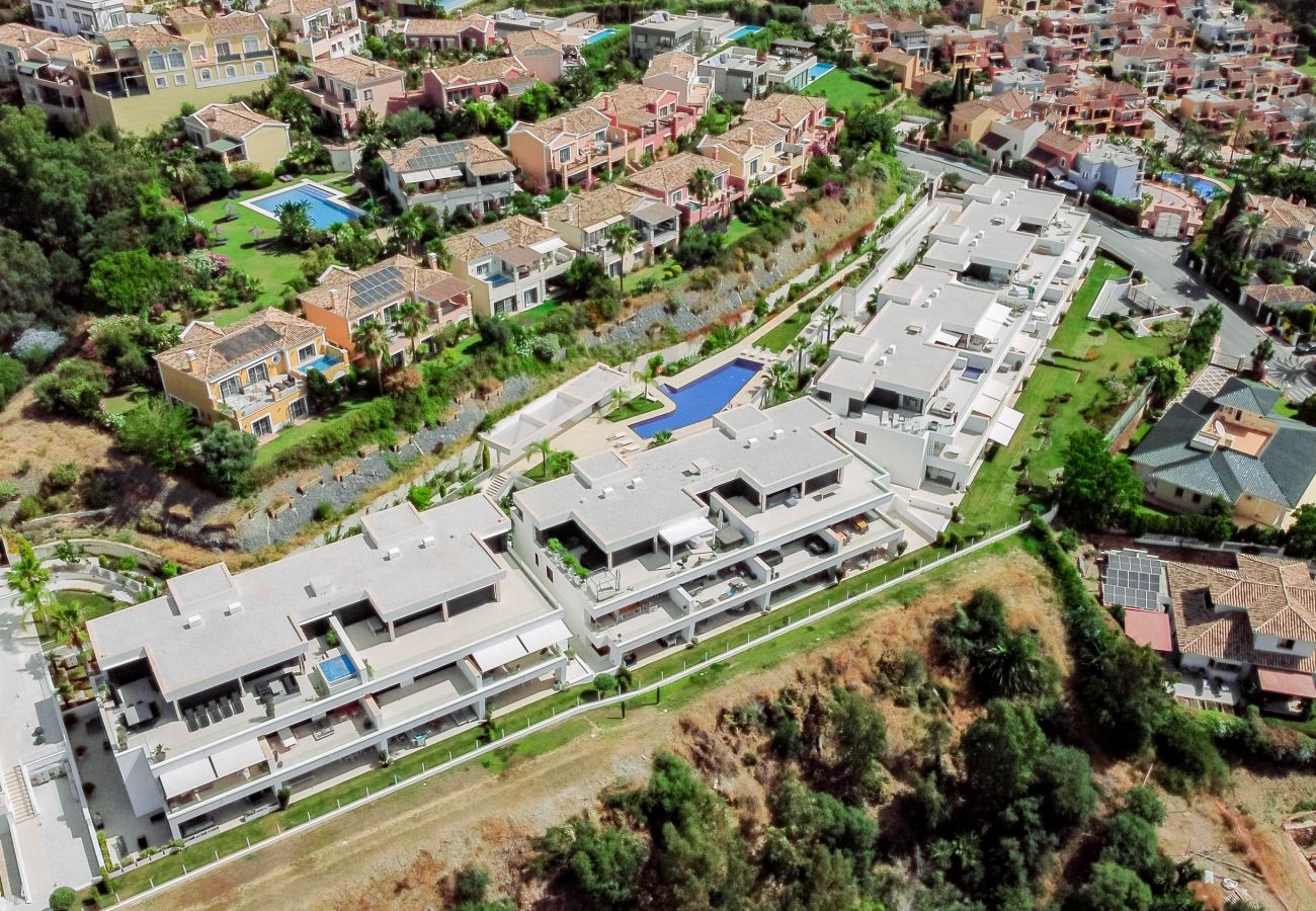 Apartment in Marbella - AZM- Stunning penthouse in the golf valley