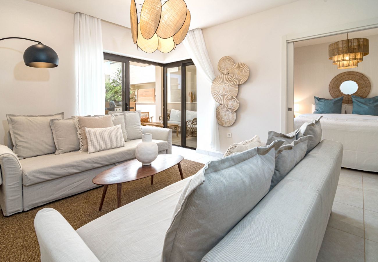 Apartment in Mijas Costa - Casa Jardinana by Roomservices