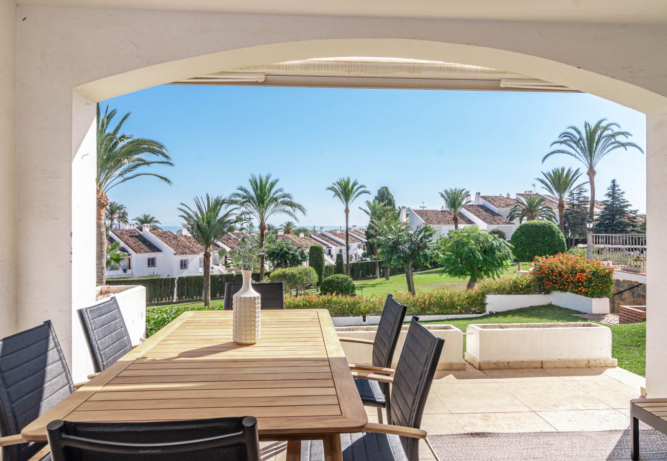 Apartment in Marbella - Casa Malambo III by Roomservices