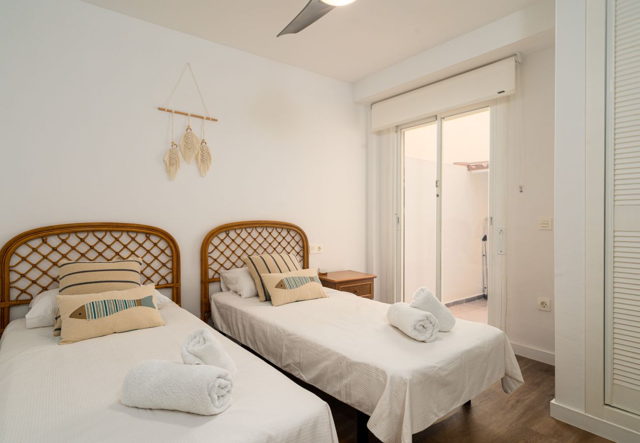 Apartment in Marbella - Two bedroom apartment in Marbella Park beach Elviria