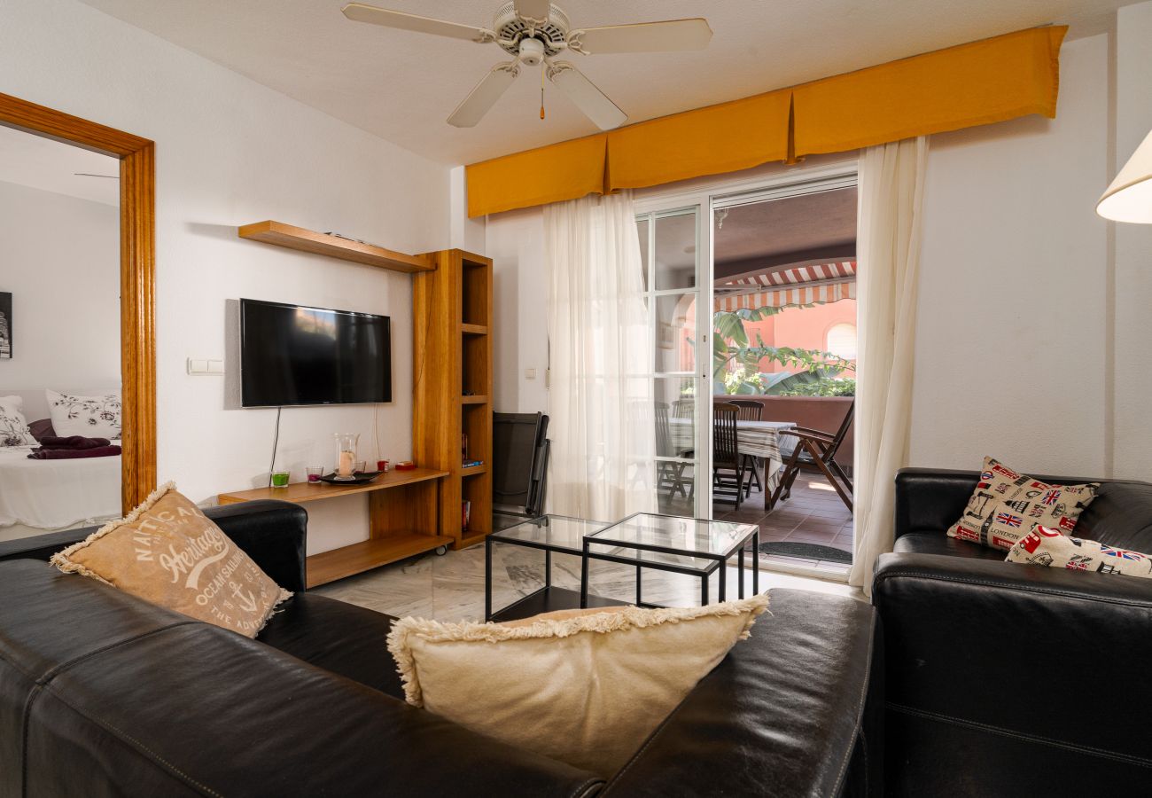 Apartment in Marbella - Alvarito Playa three bedroom apartment next to the beach