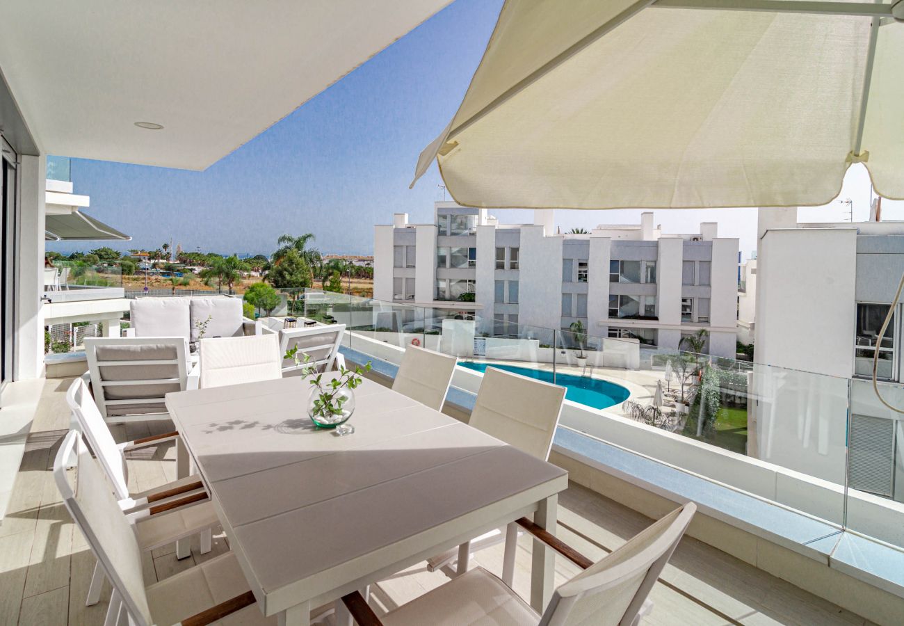 Apartment in Estepona - Casa Le Mirage I by Roomservices 