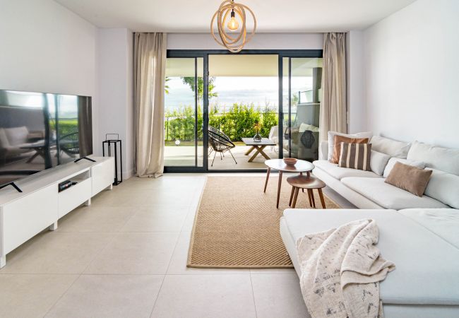 Apartment in Estepona - Casa Las Mesas V by Roomservices