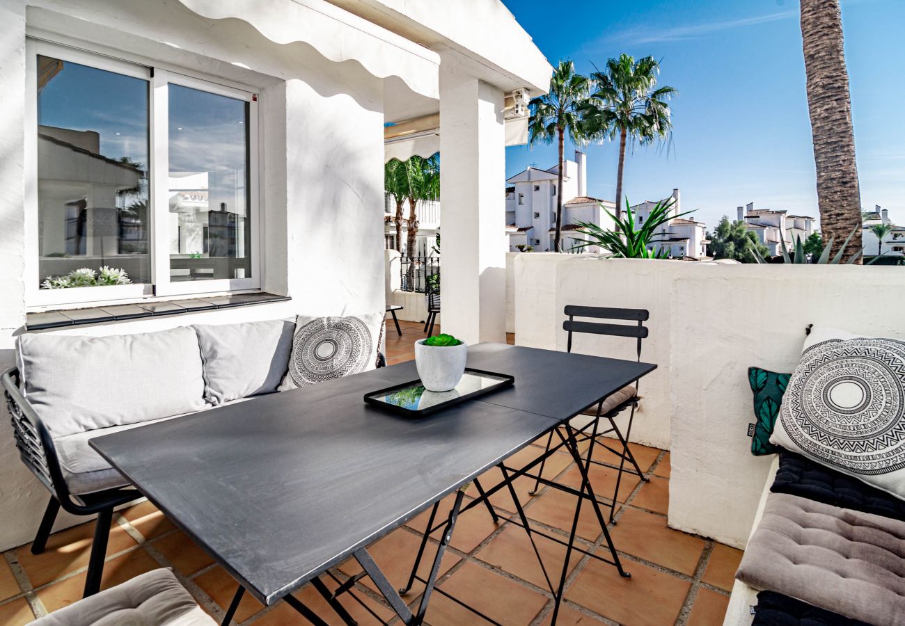 Apartment in Nueva andalucia - Luxury penthouse in Los Naranjos de Marbella, close to beach