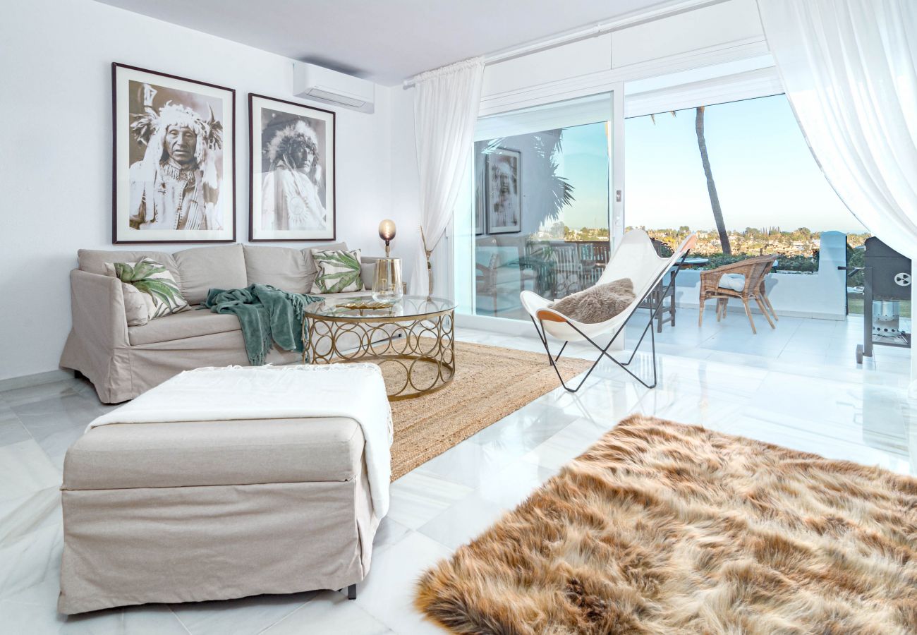 Apartment in Estepona - Casa Paraiso II by Roomservices
