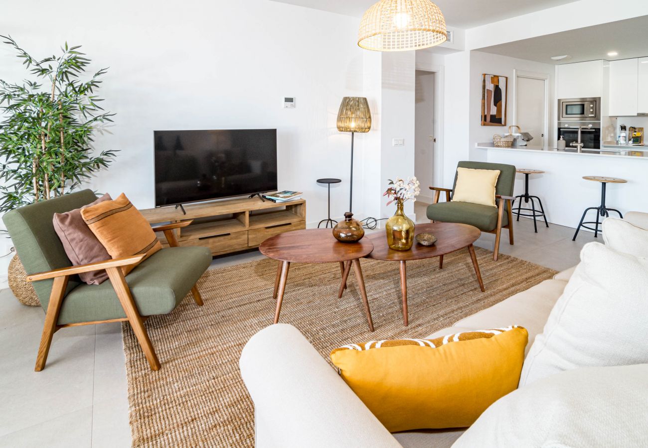 Apartment in Estepona - Apotel Las Mesas by roomservices SB4.BB