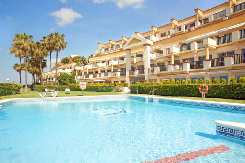 Beachside apartment in Elviria, Romana Playa
