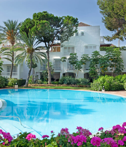 White Pearl beach J4, ground floor apartment next to Elviria beach