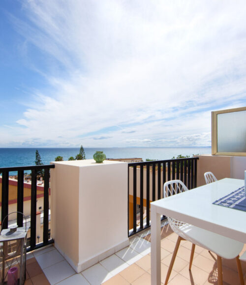 Romana Playa 555 – Estudio de playa con vistas al mar