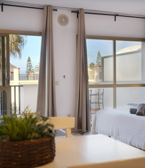 Romana Playa 725 -beachside studio for rent in Elviria