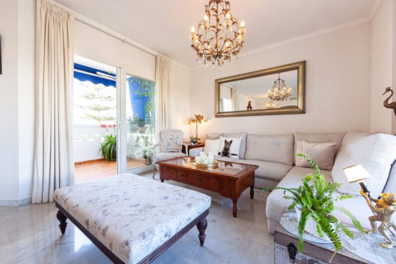 San Pedro del Mar – boulevard apartment near center and beach