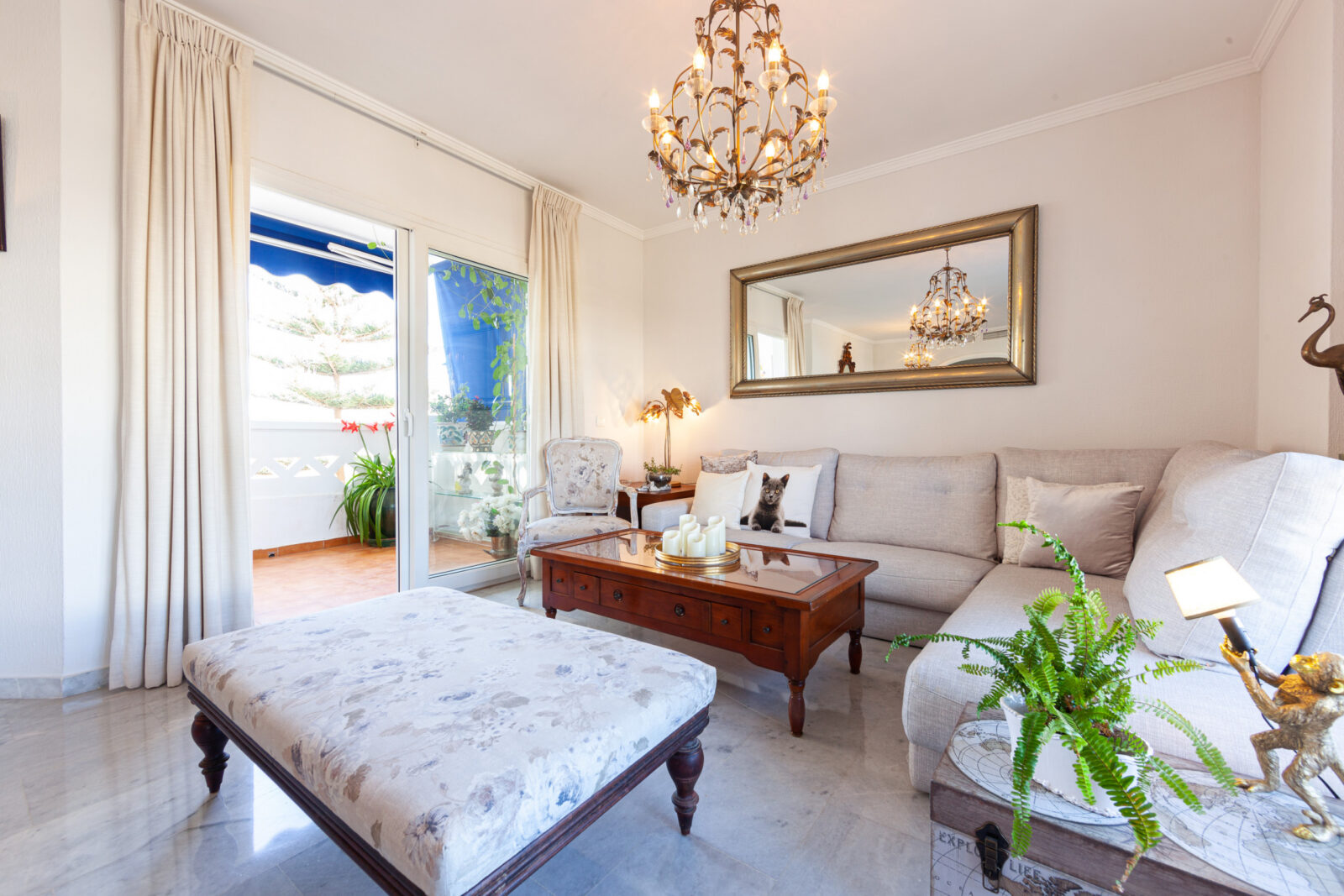 San Pedro del Mar – boulevard apartment near center and beach