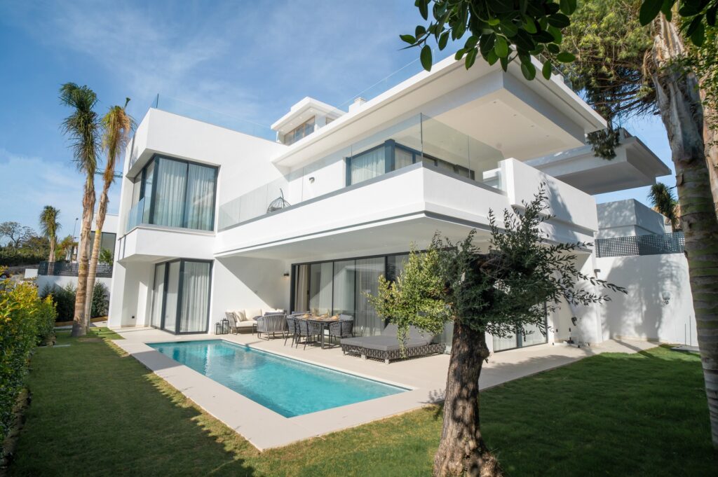 Villa Rio Verde – Lujo en la Milla de Oro de Marbella