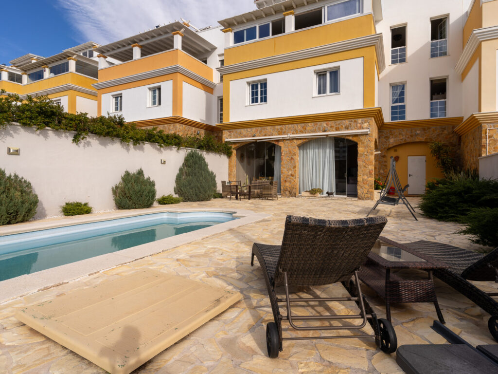 Calahonda Townhouse with private pool