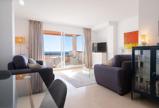 Sea Views Lagos de Santa Maria – By Time and Home