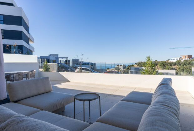 Med Blue by Time & Home